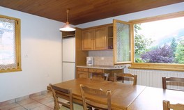 lesgets-loc-9pers-89m-cuisine2.jpg